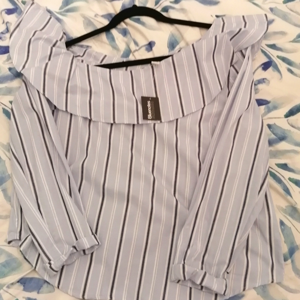 Stripped blue quarter sleeved blouse
